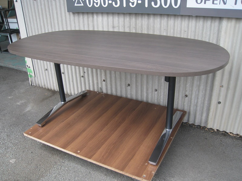 コクヨ ミーティングテーブル W1800