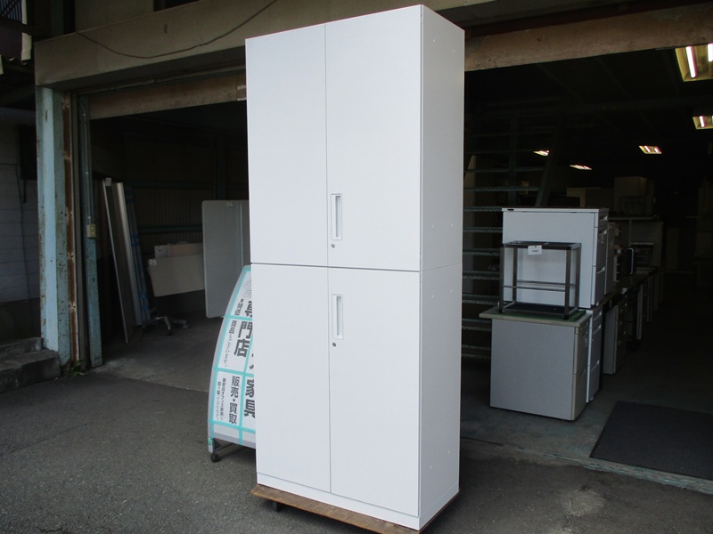 コクヨ 両開き書庫上下セット