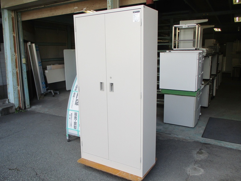 コクヨ 両開き書庫 W880